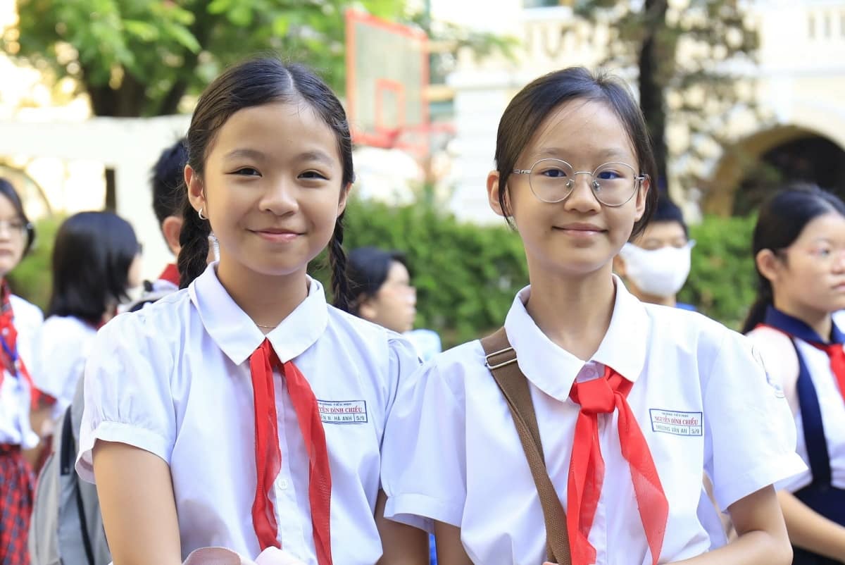 Đề, đáp án khảo sát lớp 6 trường THCS-THPT Trần Đại Nghĩa