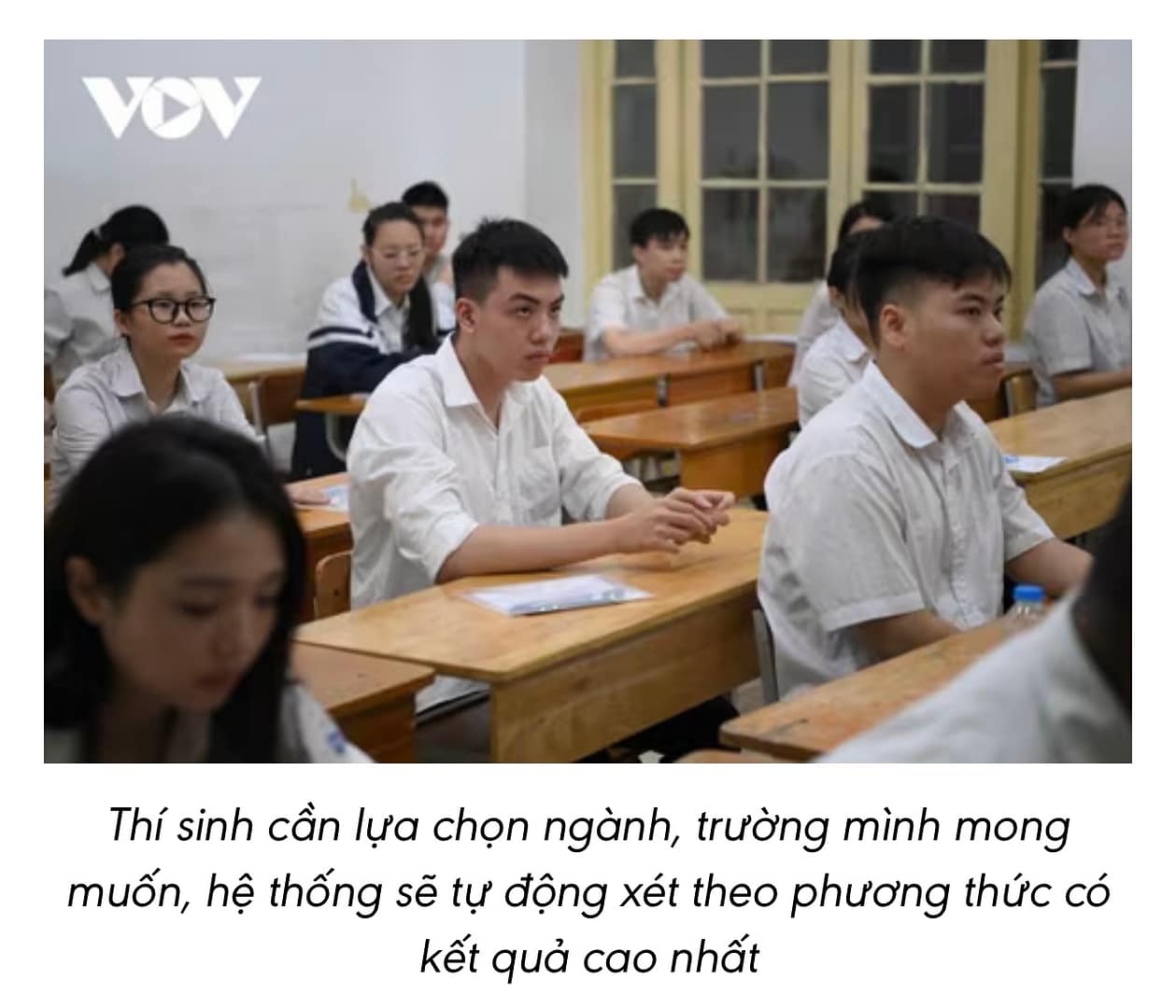 📉 Điểm chuẩn đại học 2025 giảm mạnh: Giảm tới