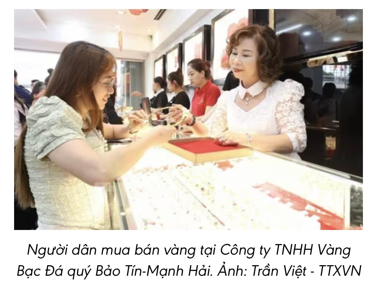 Giá vàng chiều 9/7/2025 trong nước giảm mạnh 700.000 đồng/lượng