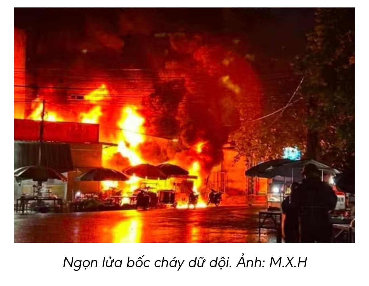 Cháy lớn tại cây xăng ven Quốc lộ 31, Bắc Ninh – lửa bùng ngùn ngụt, nhiều tiếng nổ vang dội